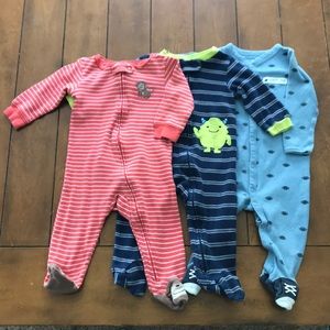 Set of 3 carters footed sleepers 9 month